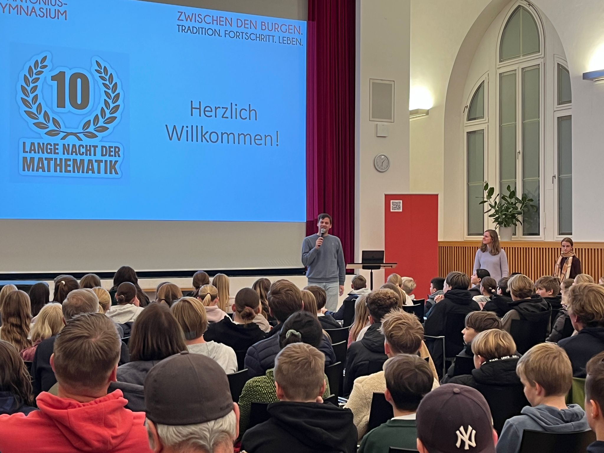 Die (kurzzeitig dunkle) Lange Nacht der Mathematik am Anton