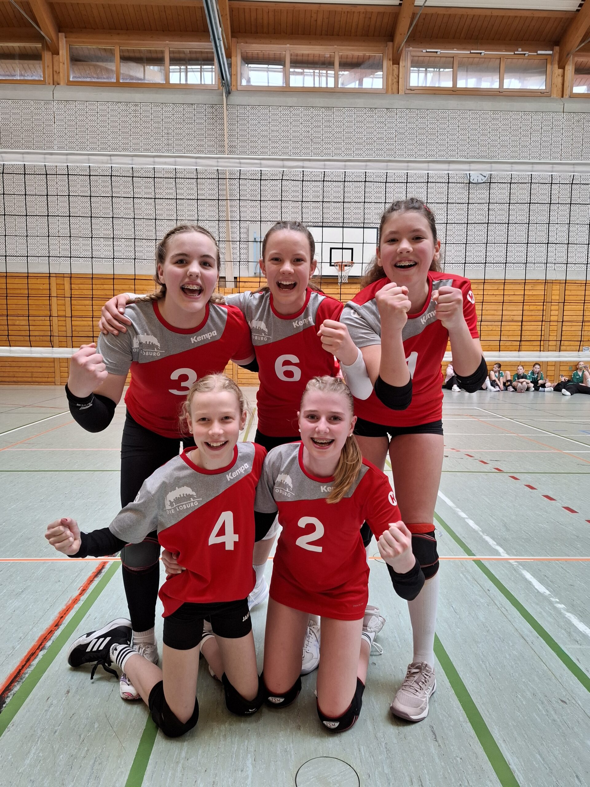 Volleyballmädels sind U14-Bezirksmeister!